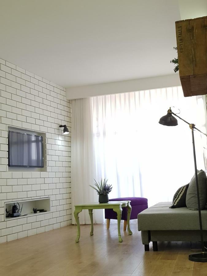 Stylish Apartment With A Patio Close To The Beach Eilat Eksteriør billede